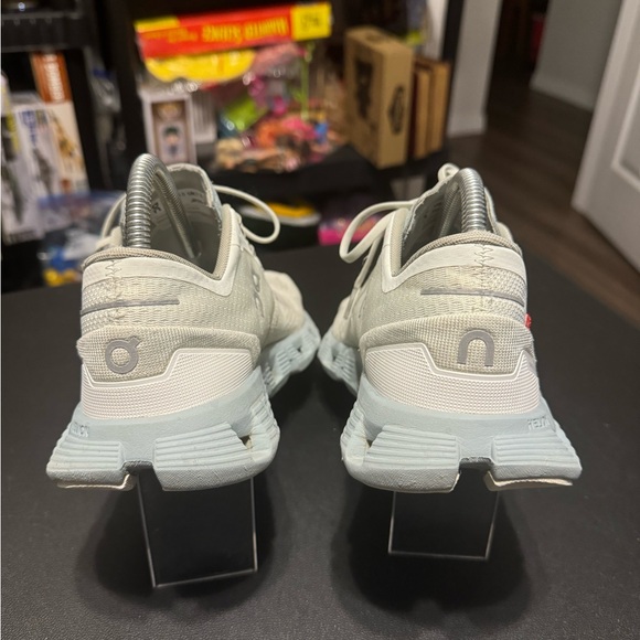 On Running On Cloud X Running Shoes Women’s 9.5 Aloe/Surf 40.99036 - Picture 4 of 16